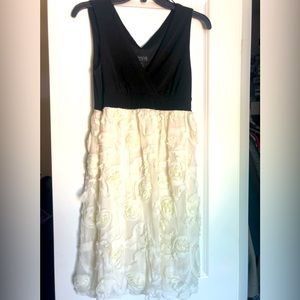 ENFOCUS STUDIO SLEEVLESS DRESS